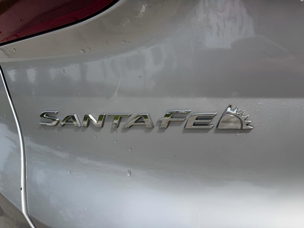 Used 2022 Hyundai Santa Fe Limited w/ Cargo Package AWD/4WD image 9