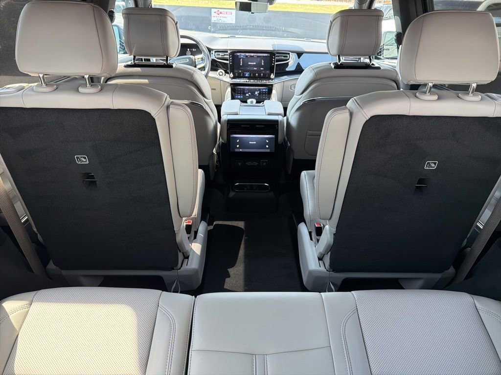 New 2026 Jeep Grand Wagoneer Summit image 20