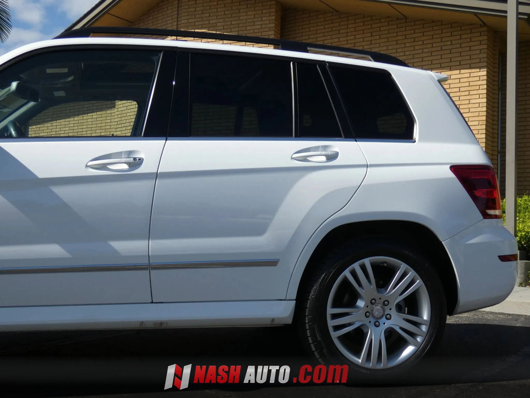 Used 2015 Mercedes-Benz GLK 350 2WD image 13