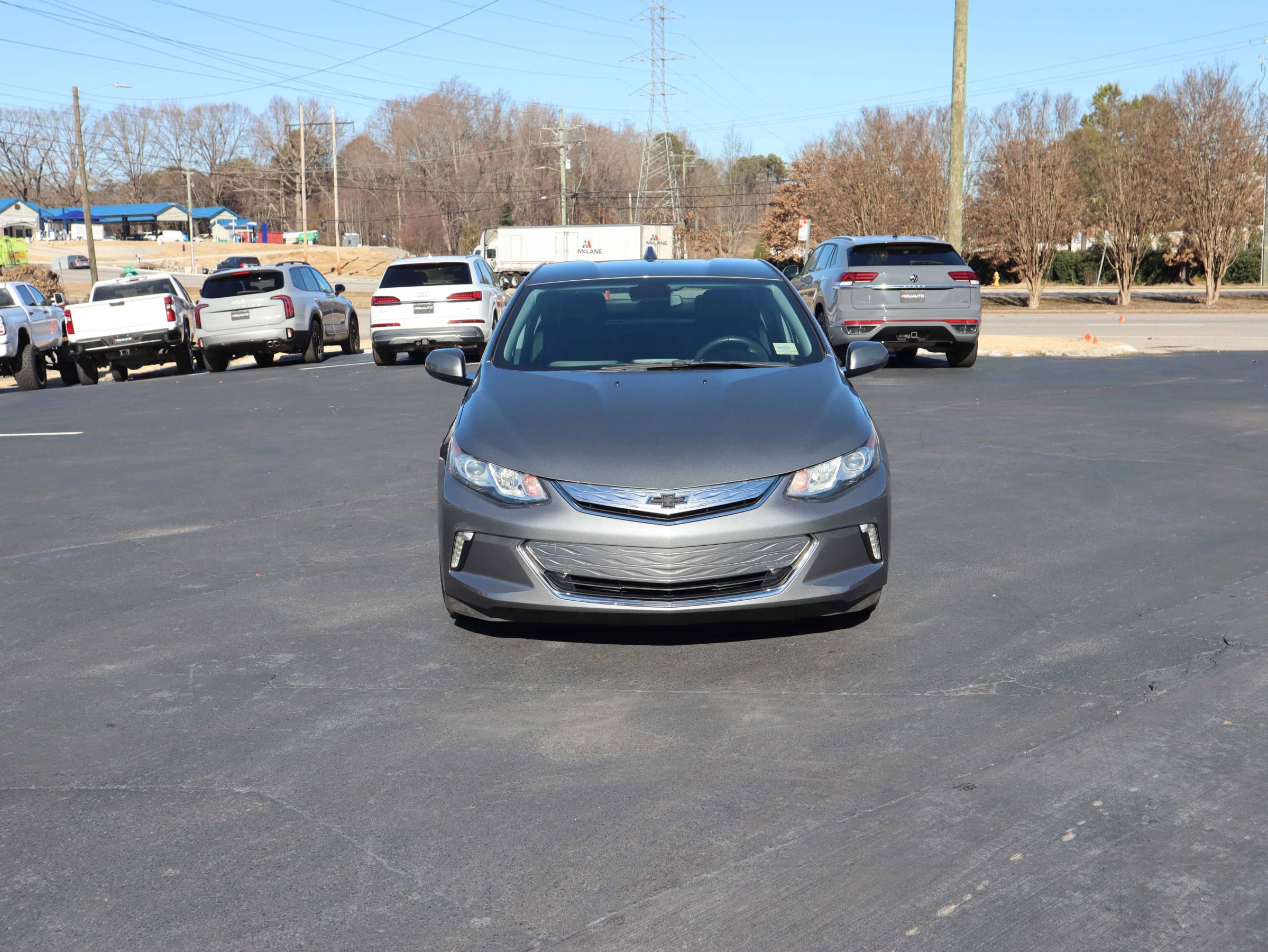 Used 2018 Chevrolet Volt LT w/ LPO, Blackout Package image 13
