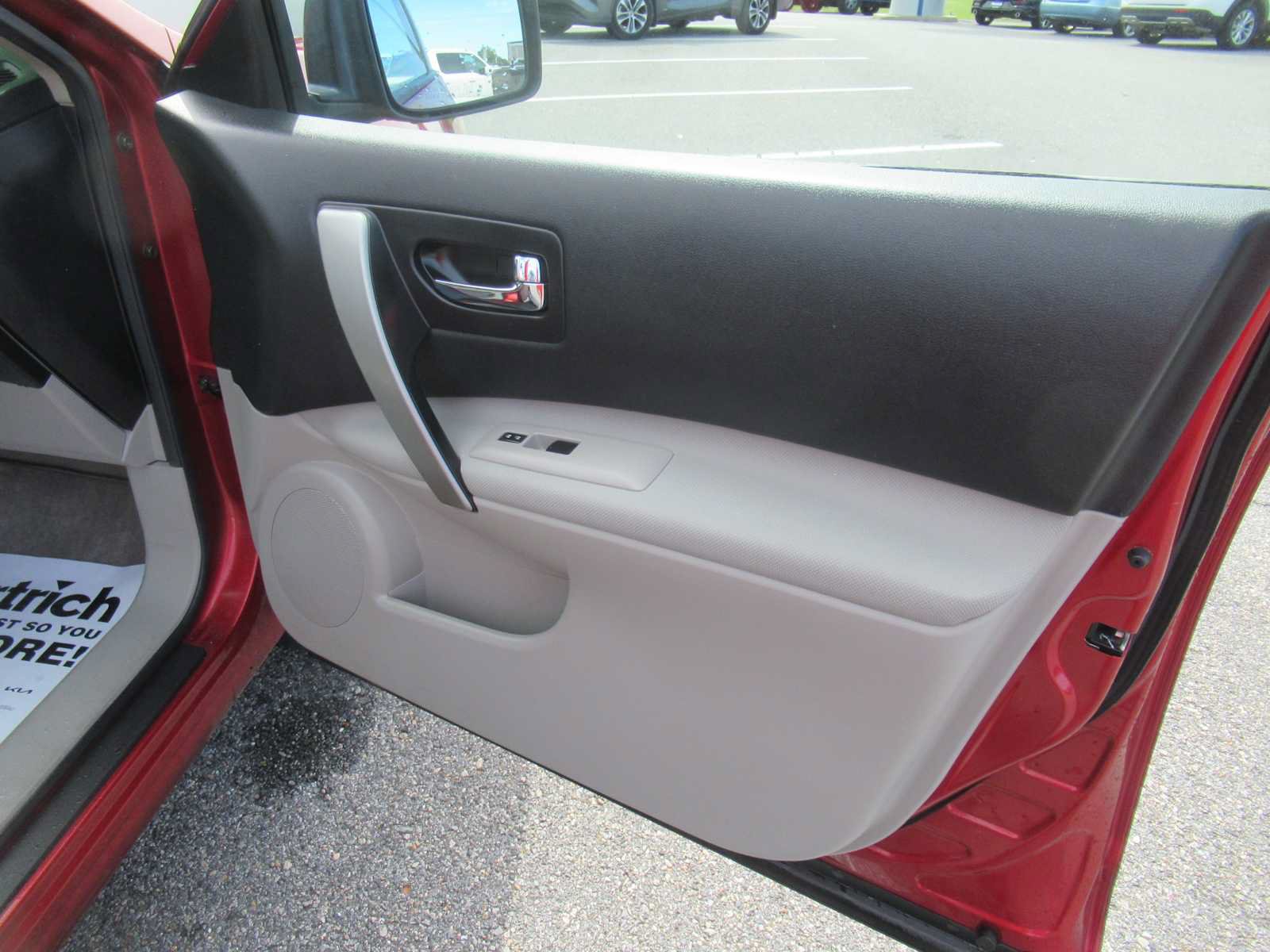 Used 2014 Nissan Rogue S w/ Convenience Package AWD/4WD image 23