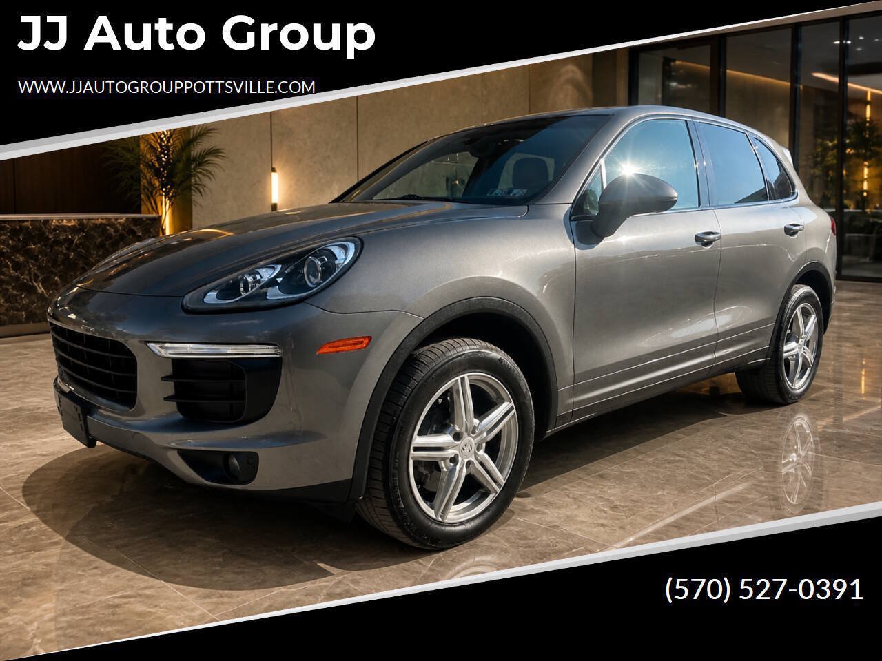 Used 2016 Porsche Cayenne AWD/4WD image 1