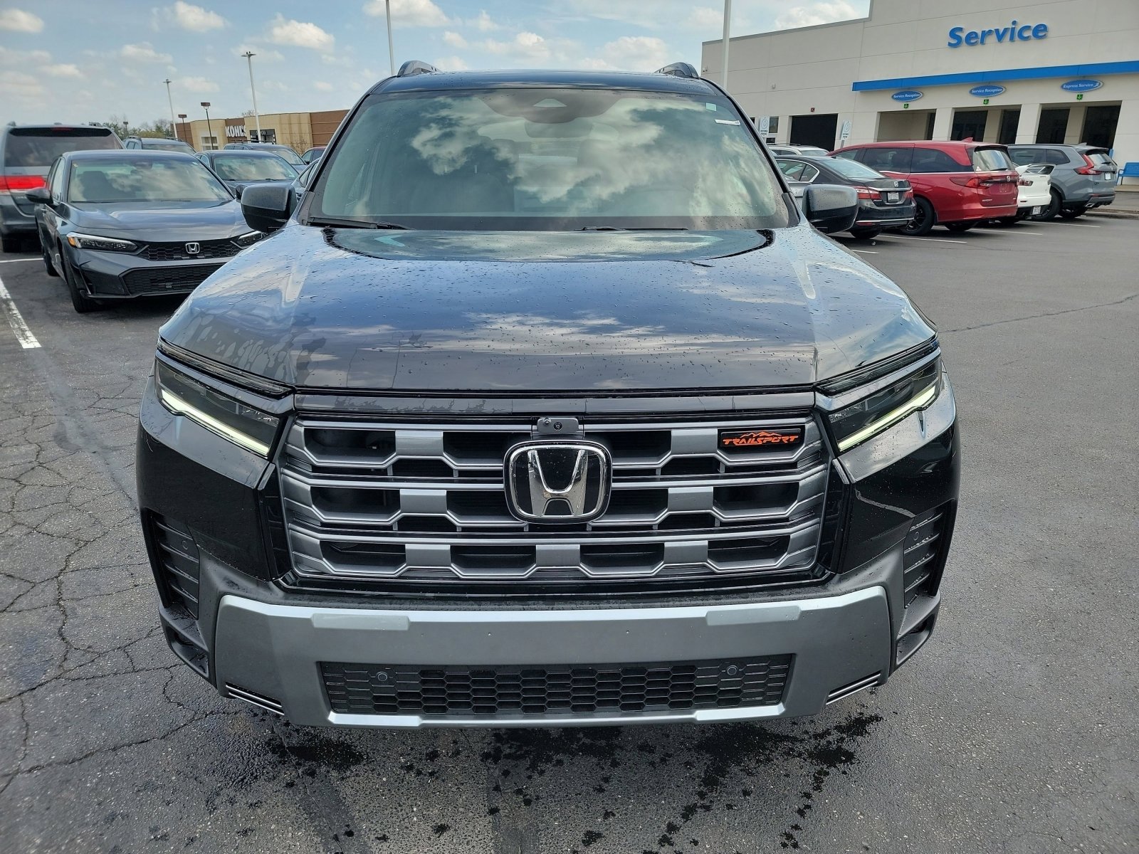 New 2026 Honda Pilot TrailSport image 2