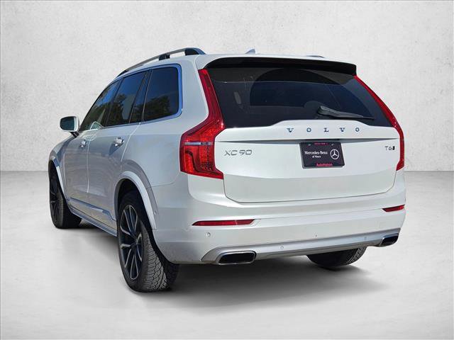 Used 2017 Volvo XC90 T6 Momentum image 7