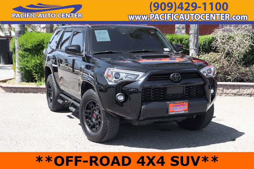 Used 2022 Toyota 4Runner TRD Off-Road AWD/4WD image 1
