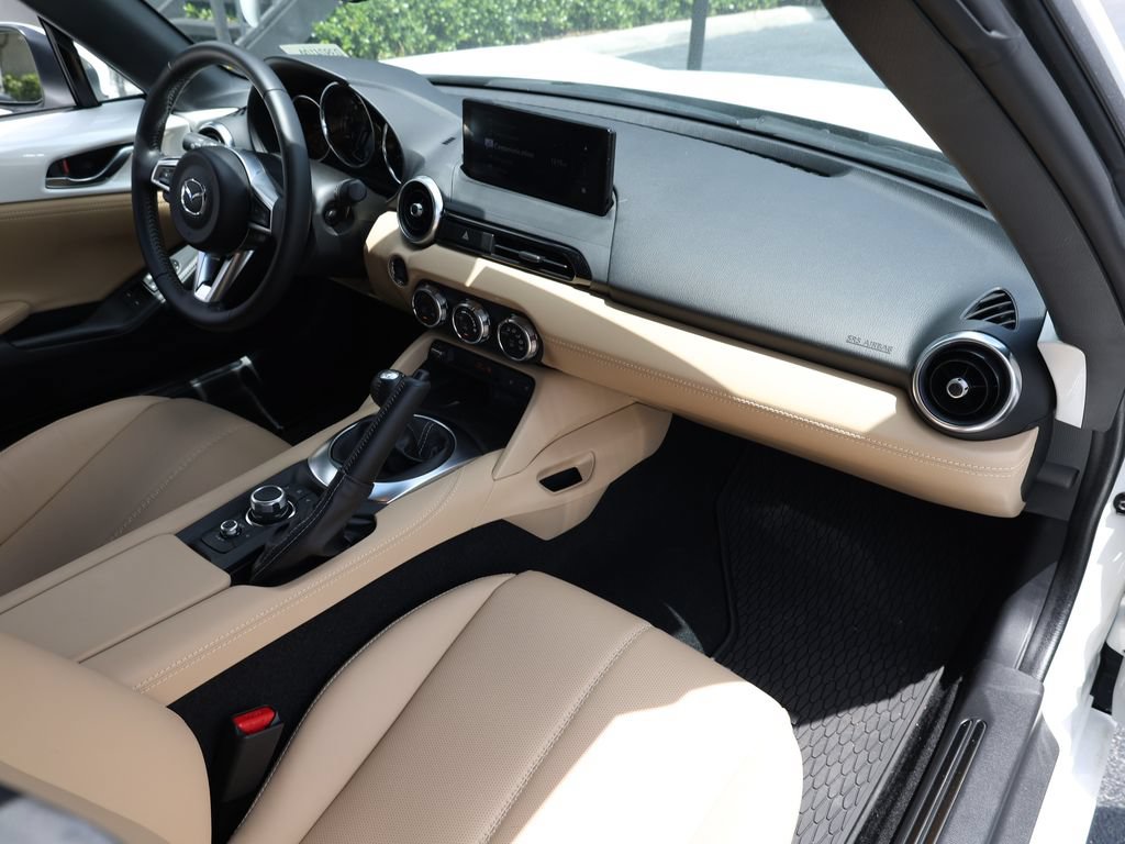 Certified 2025 MAZDA MX-5 Miata RF Grand Touring w/ Weather Package RWD image 14