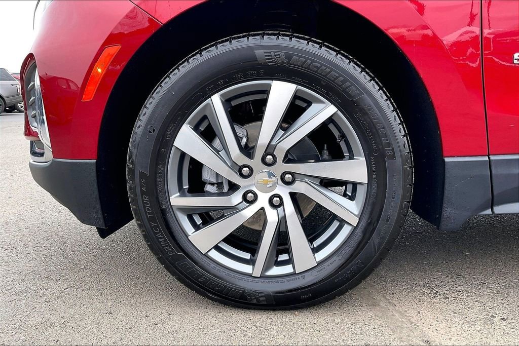 Used 2024 Chevrolet Equinox Premier w/ LPO, Floor Liner Package image 34