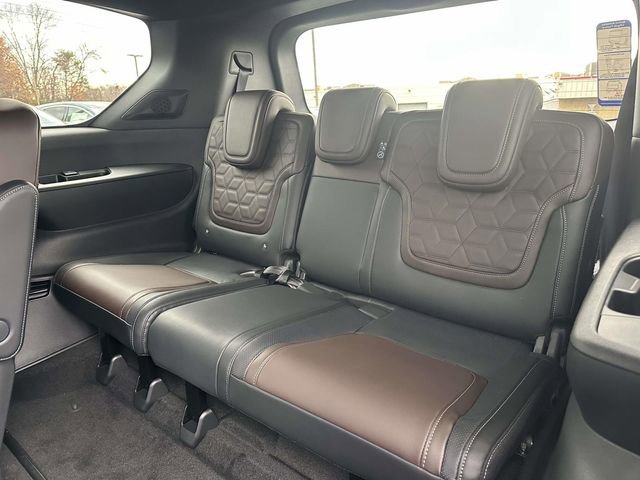 New 2026 Nissan Armada Platinum image 18