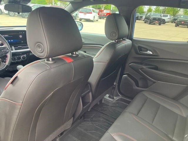 Used 2024 Chevrolet Trax RS w/ Driver Confidence Package FWD image 22
