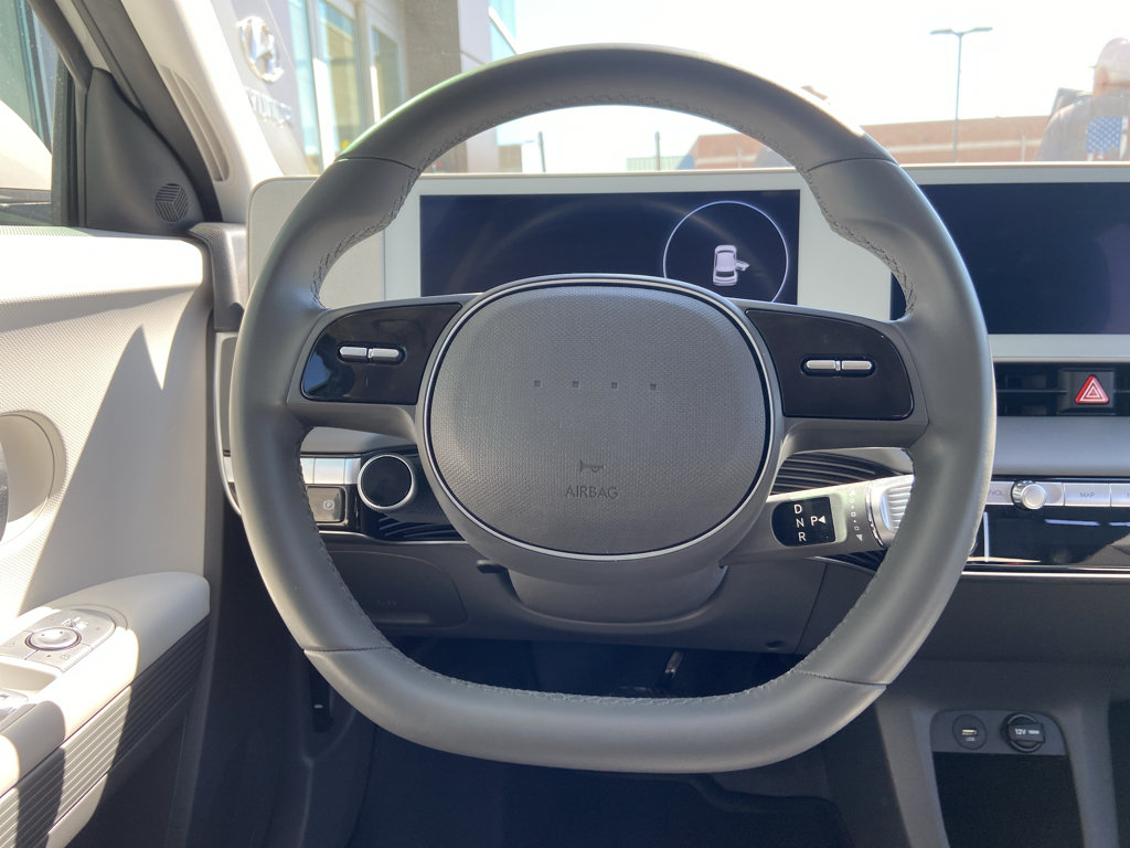 Used 2024 Hyundai Ioniq 5 SE AWD/4WD image 9