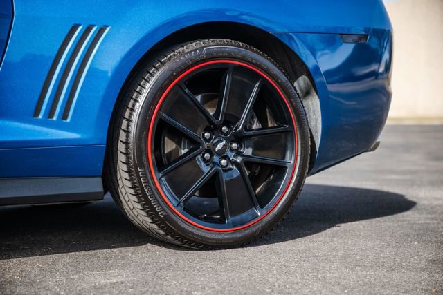 Used 2013 Chevrolet Camaro SS w/ Hot Wheels Special Edition RWD image 58