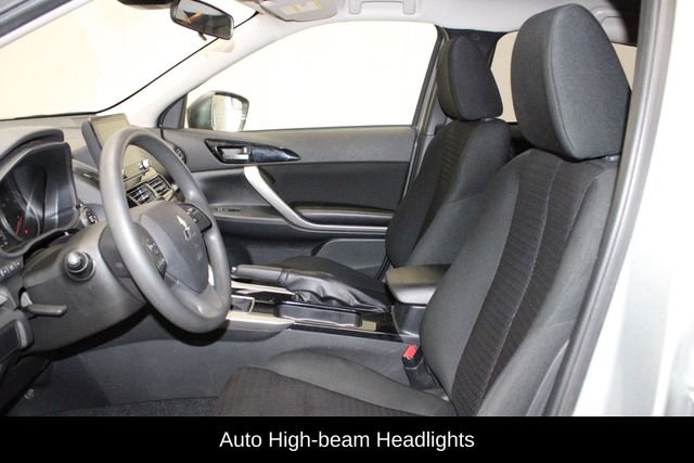 Used 2024 Mitsubishi Eclipse Cross Black Edition image 8