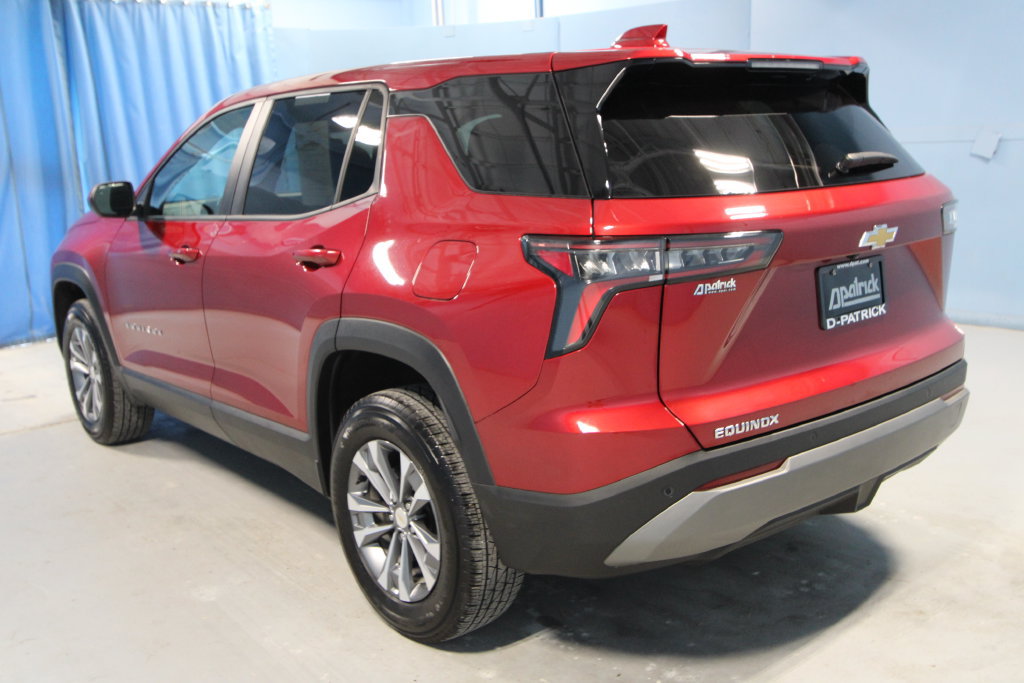 Used 2026 Chevrolet Equinox LT FWD image 26