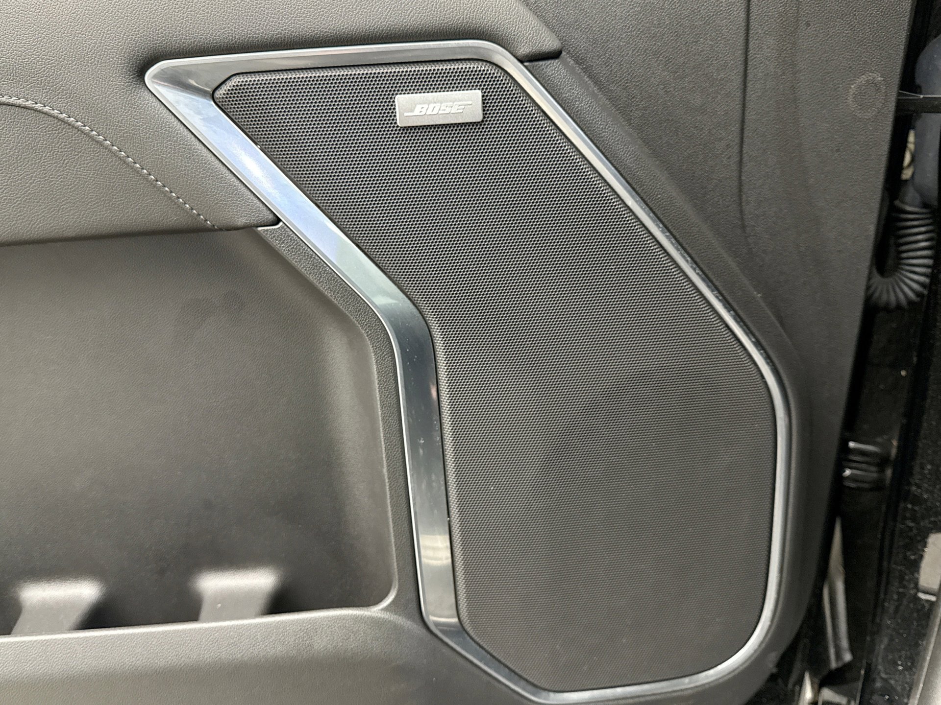 Used 2022 Chevrolet Silverado 1500 LT Trail Boss w/ LT Trail Boss Premium Package image 17