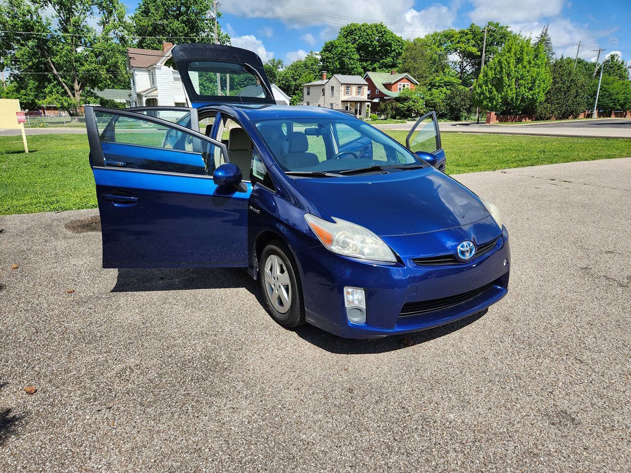 Used 2011 Toyota Prius Three FWD image 17