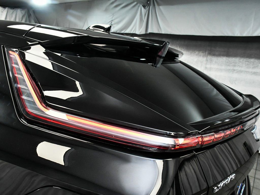 Used 2026 Cadillac Lyriq V image 82