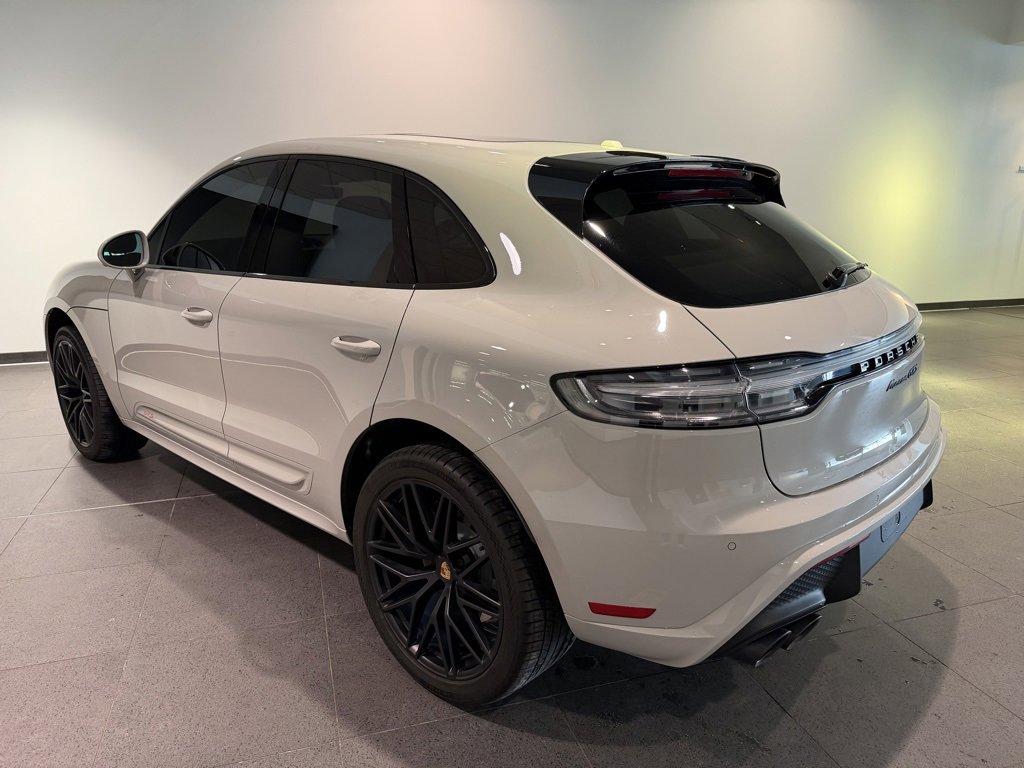 Used 2024 Porsche Macan GTS image 3