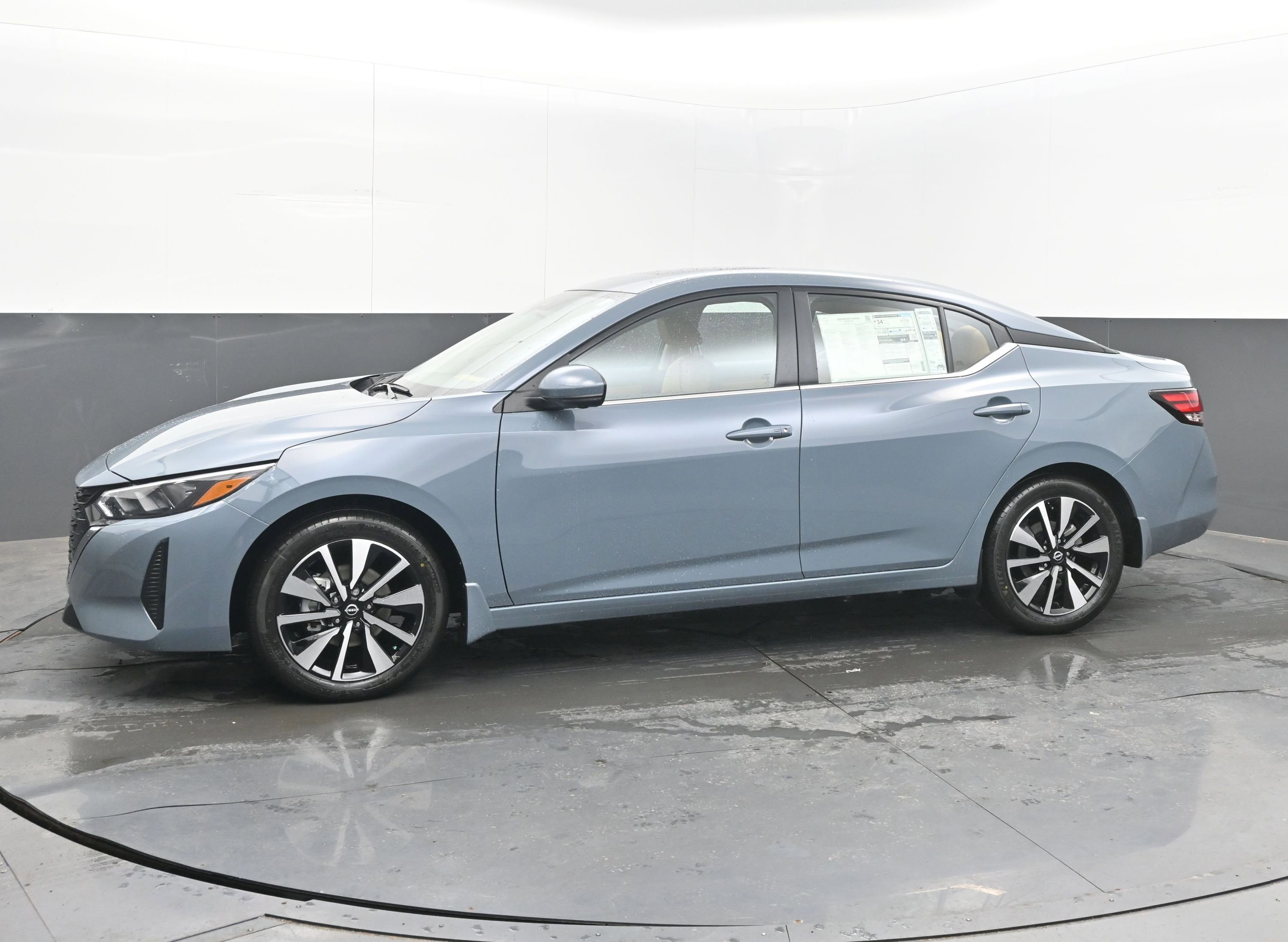 New 2025 Nissan Sentra SV w/ SV Premium Package image 4