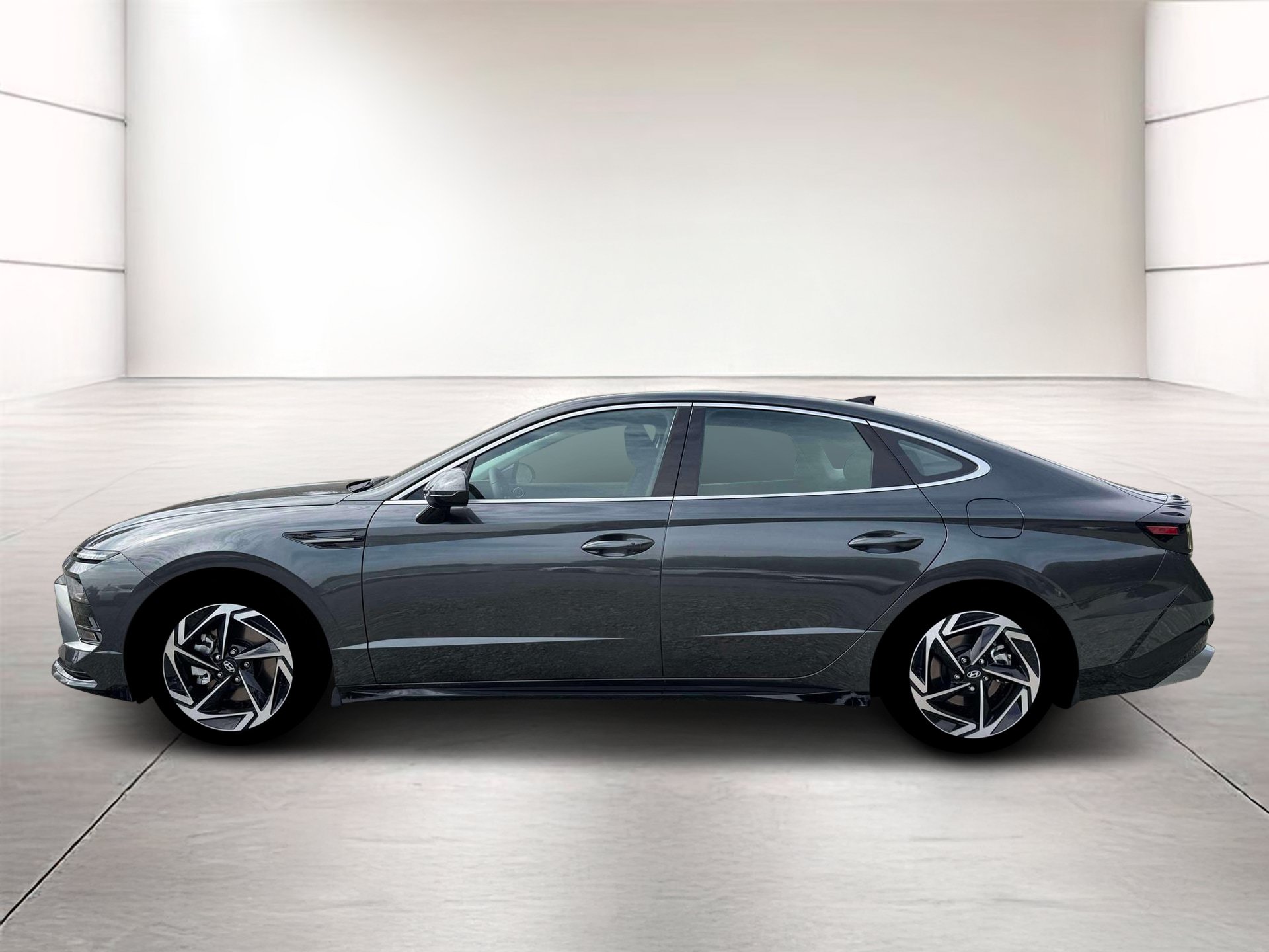 New 2026 Hyundai Sonata SEL FWD image 3