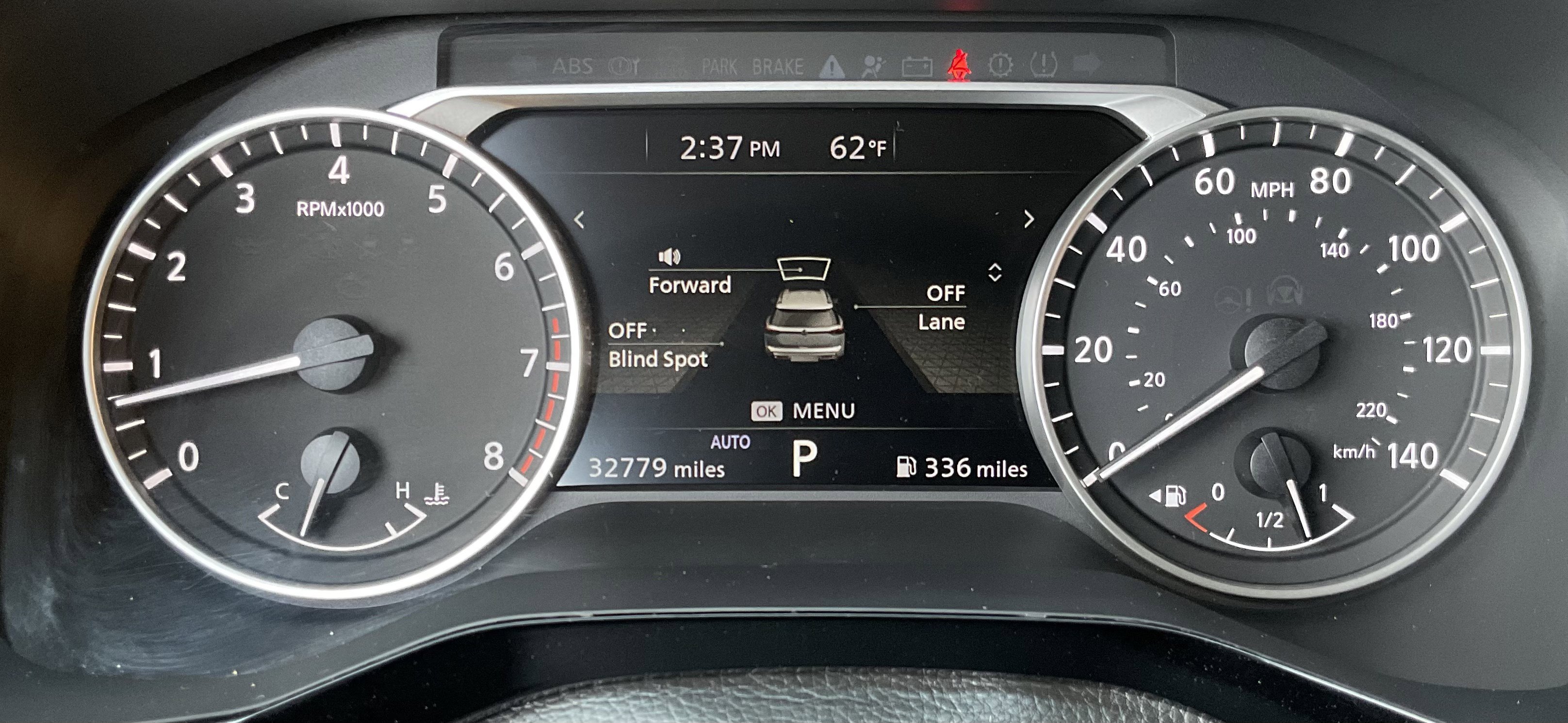 Used 2025 Nissan Pathfinder SV AWD/4WD image 12