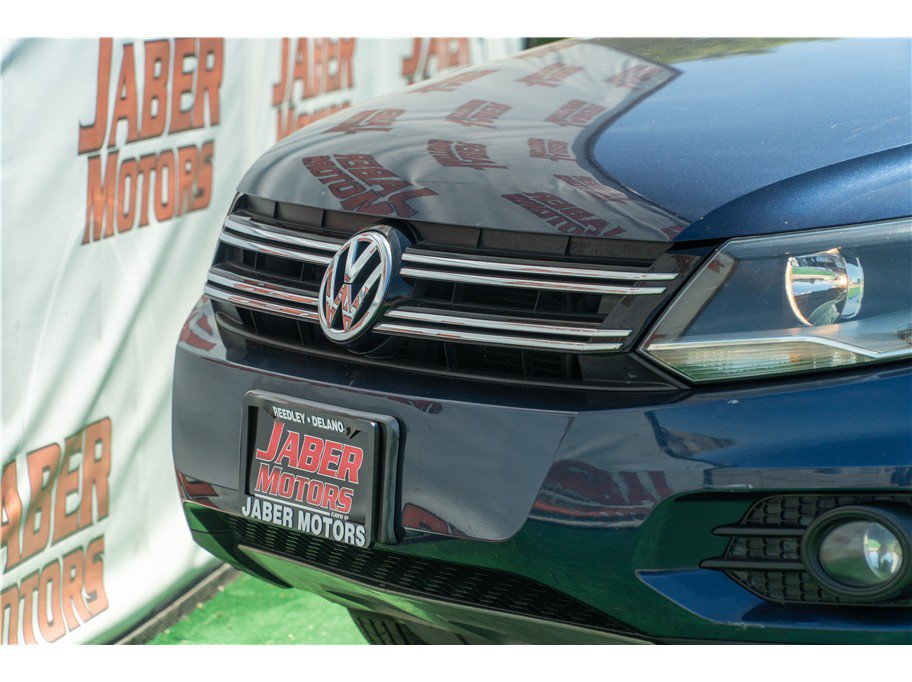Used 2013 Volkswagen Tiguan S FWD image 45