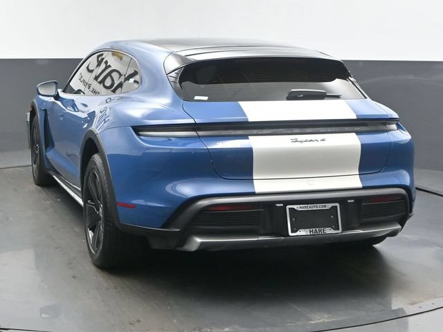 Used 2021 Porsche Taycan 4 Cross Turismo AWD/4WD image 34