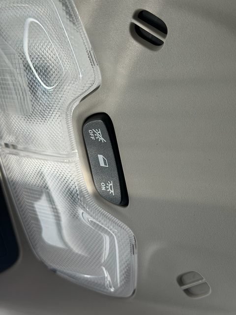 Used 2023 Buick Encore GX Preferred FWD image 28