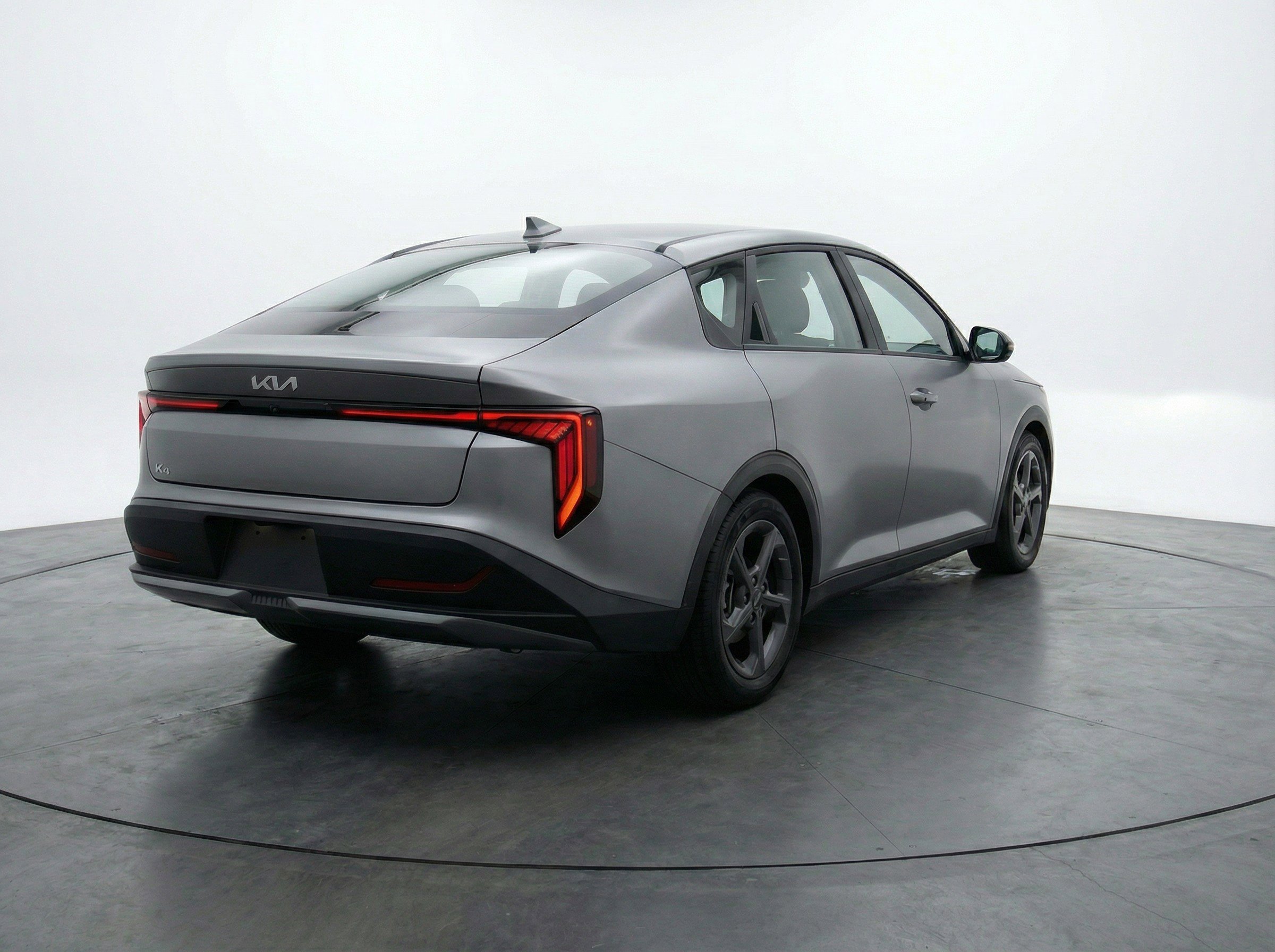 Used 2025 Kia K4 LXS image 9