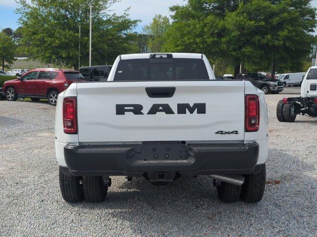 New 2026 RAM 3500 Tradesman AWD/4WD image 4