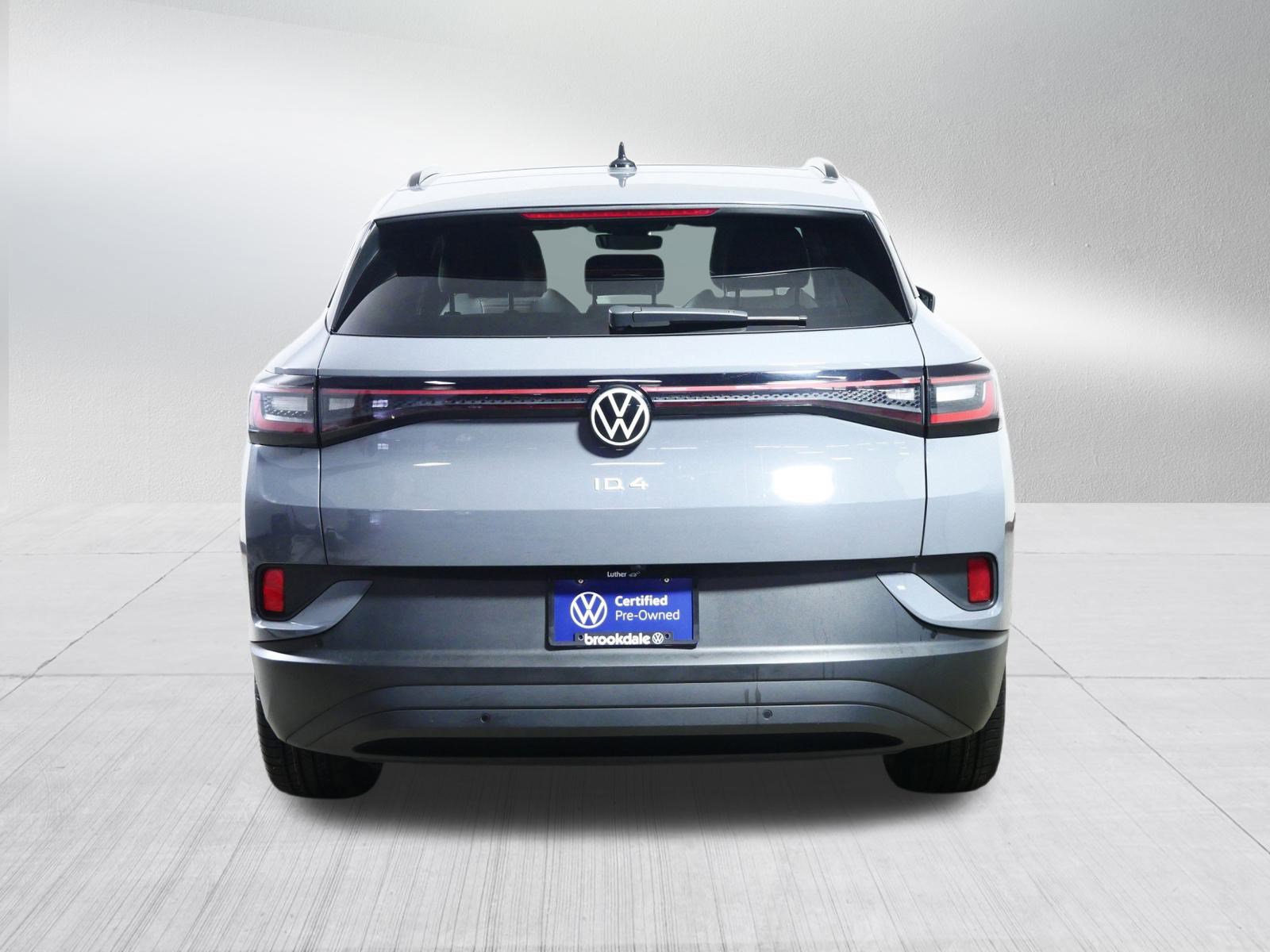 Used 2023 Volkswagen ID.4 S image 6