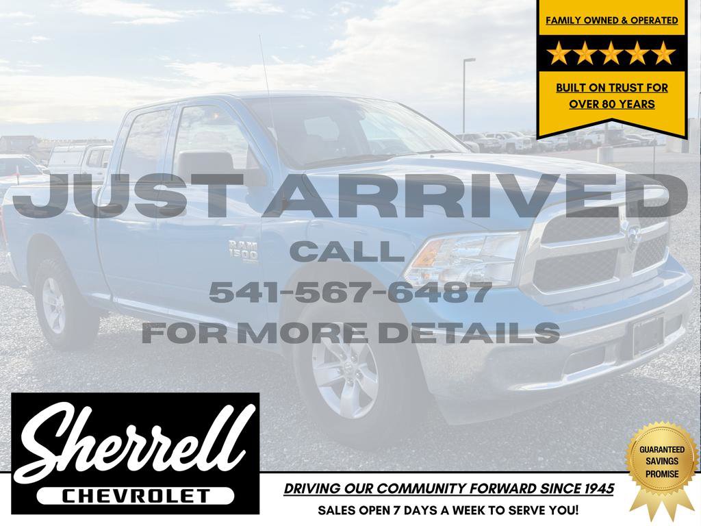 Used 2024 RAM 1500 Classic SLT AWD/4WD image 3