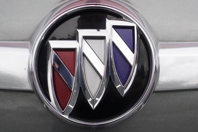 Used 2017 Buick Cascada Premium image 42