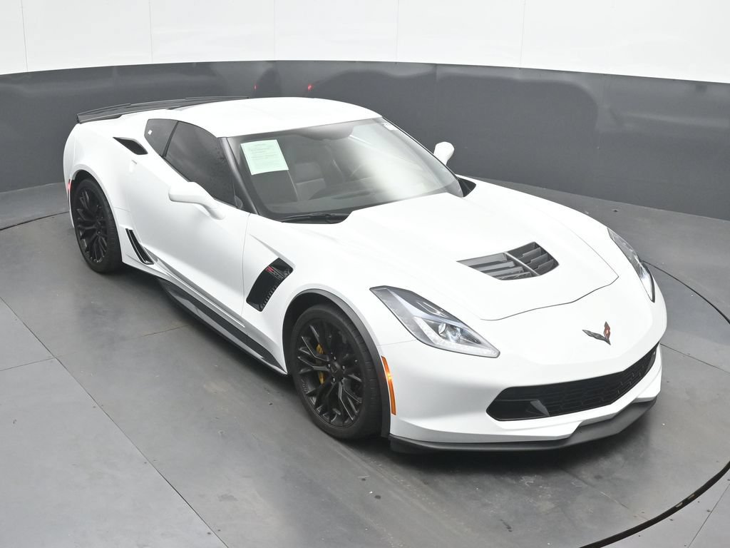 Used 2017 Chevrolet Corvette Z06 RWD image 35