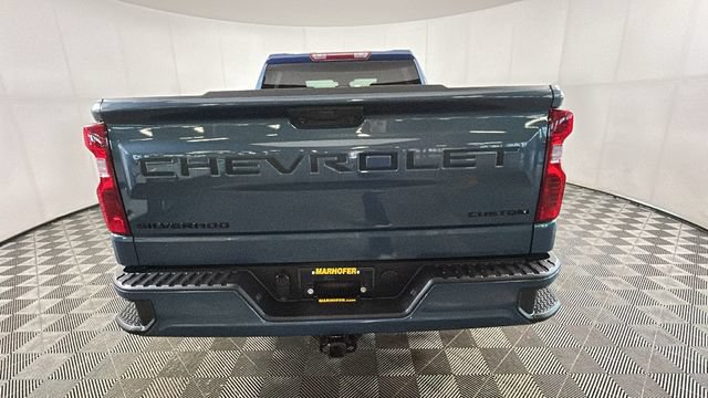 Used 2024 Chevrolet Silverado 1500 Custom w/ LPO, Dark Essentials Package AWD/4WD video 3
