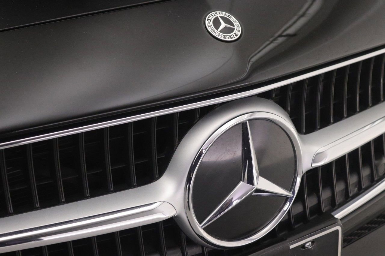 Certified 2025 Mercedes-Benz C 300 Sedan image 29