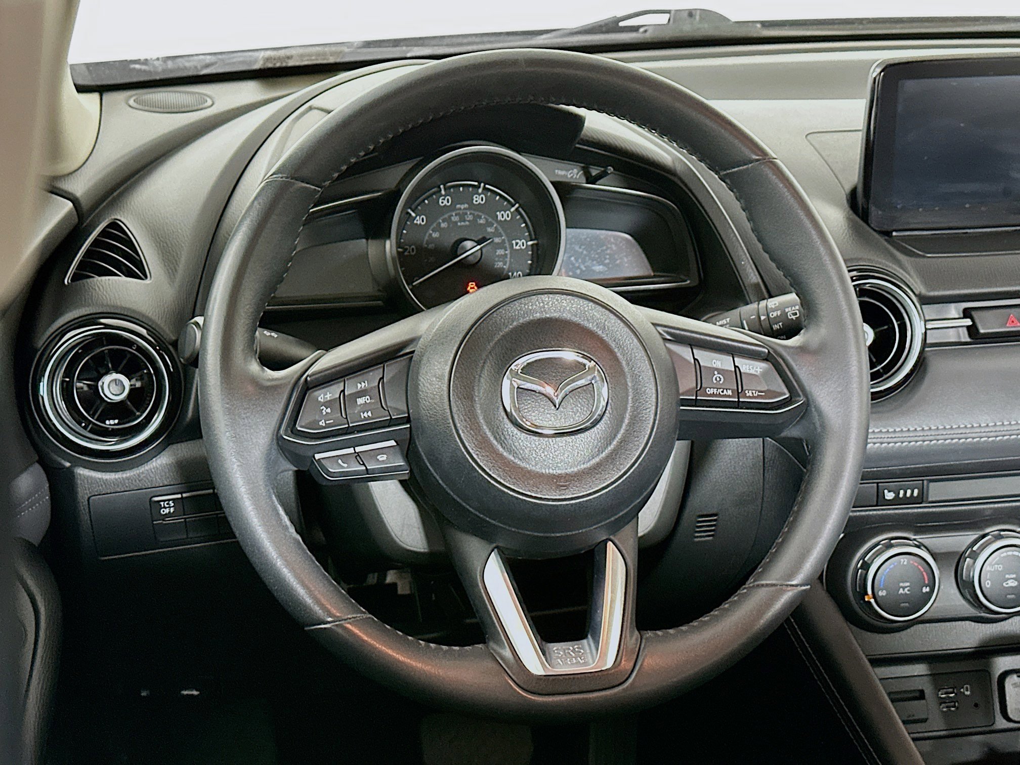 Used 2019 MAZDA CX-3 Touring FWD image 17