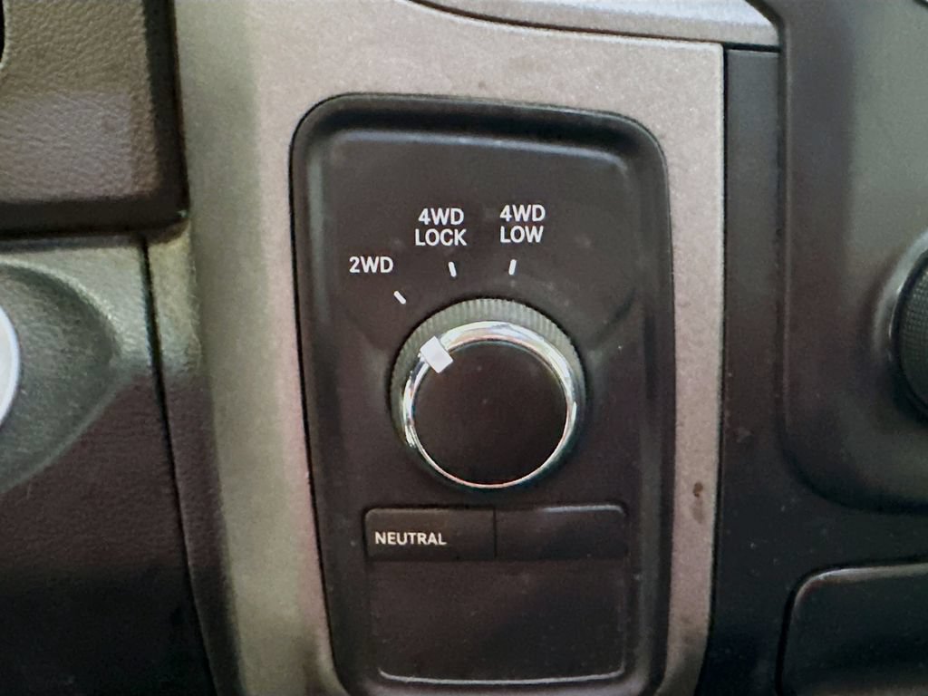 Used 2013 RAM 1500 Express AWD/4WD image 31