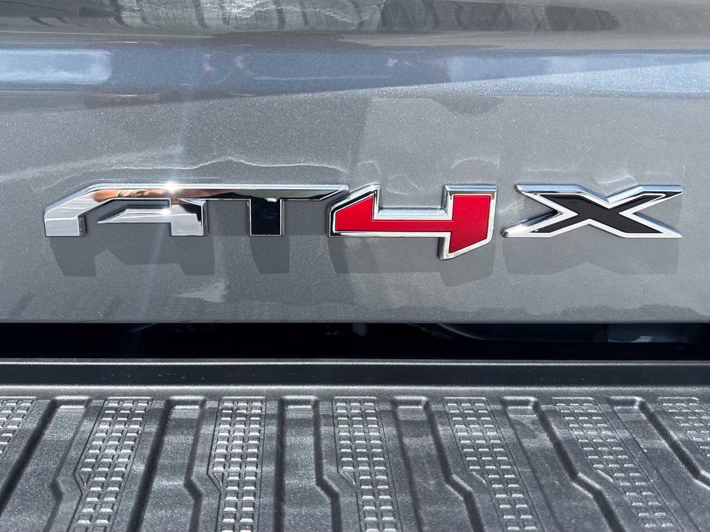 New 2026 GMC Sierra 1500 AT4X AWD/4WD image 9