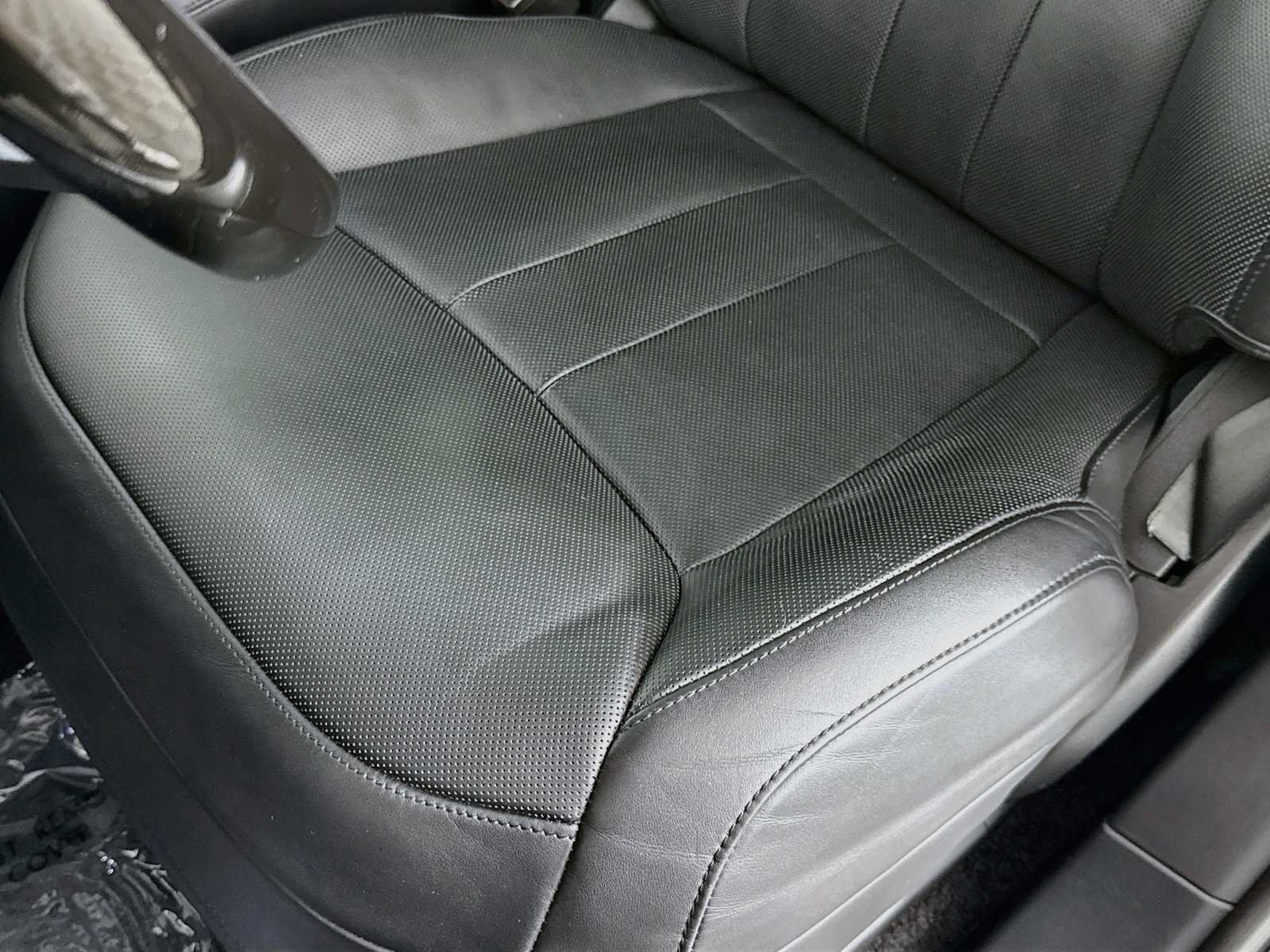 Used 2023 Land Rover Range Rover SE AWD/4WD image 21