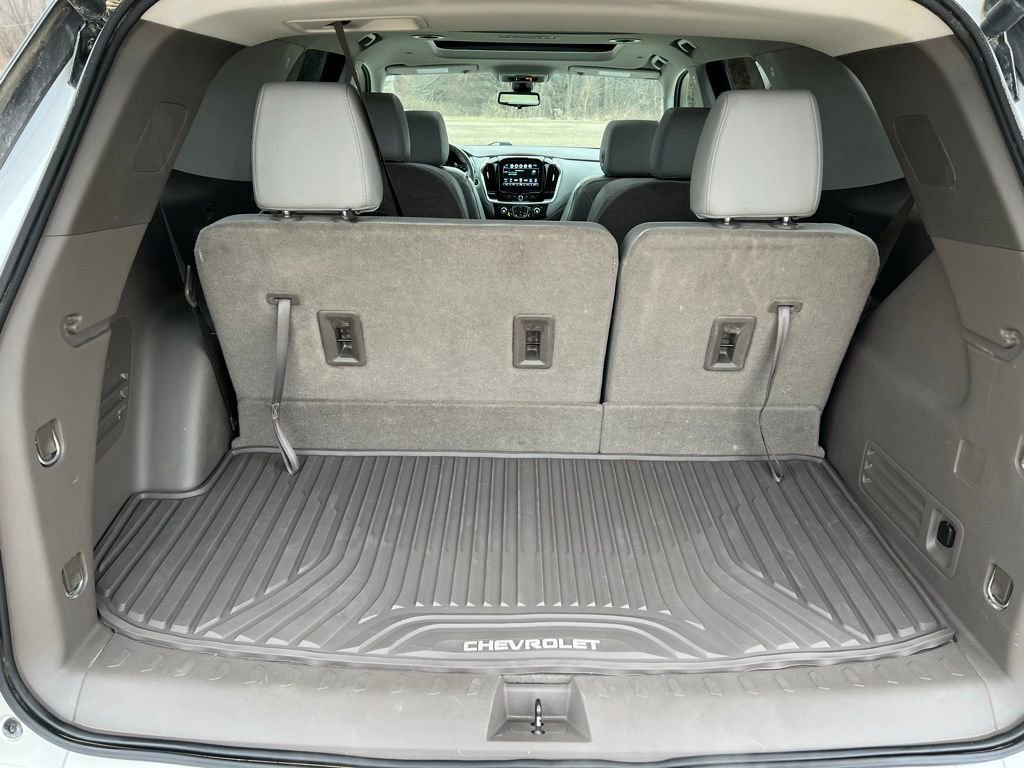 Used 2019 Chevrolet Traverse Premier w/ Driver Confidence II Package image 24