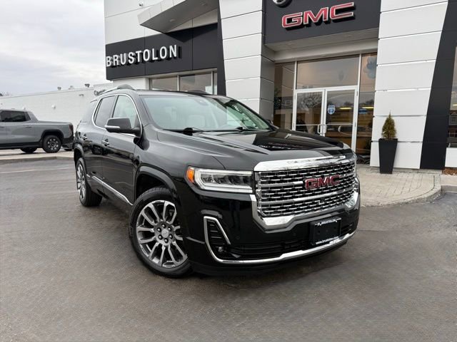 Used 2023 GMC Acadia Denali w/ Denali Ultimate Package image 5