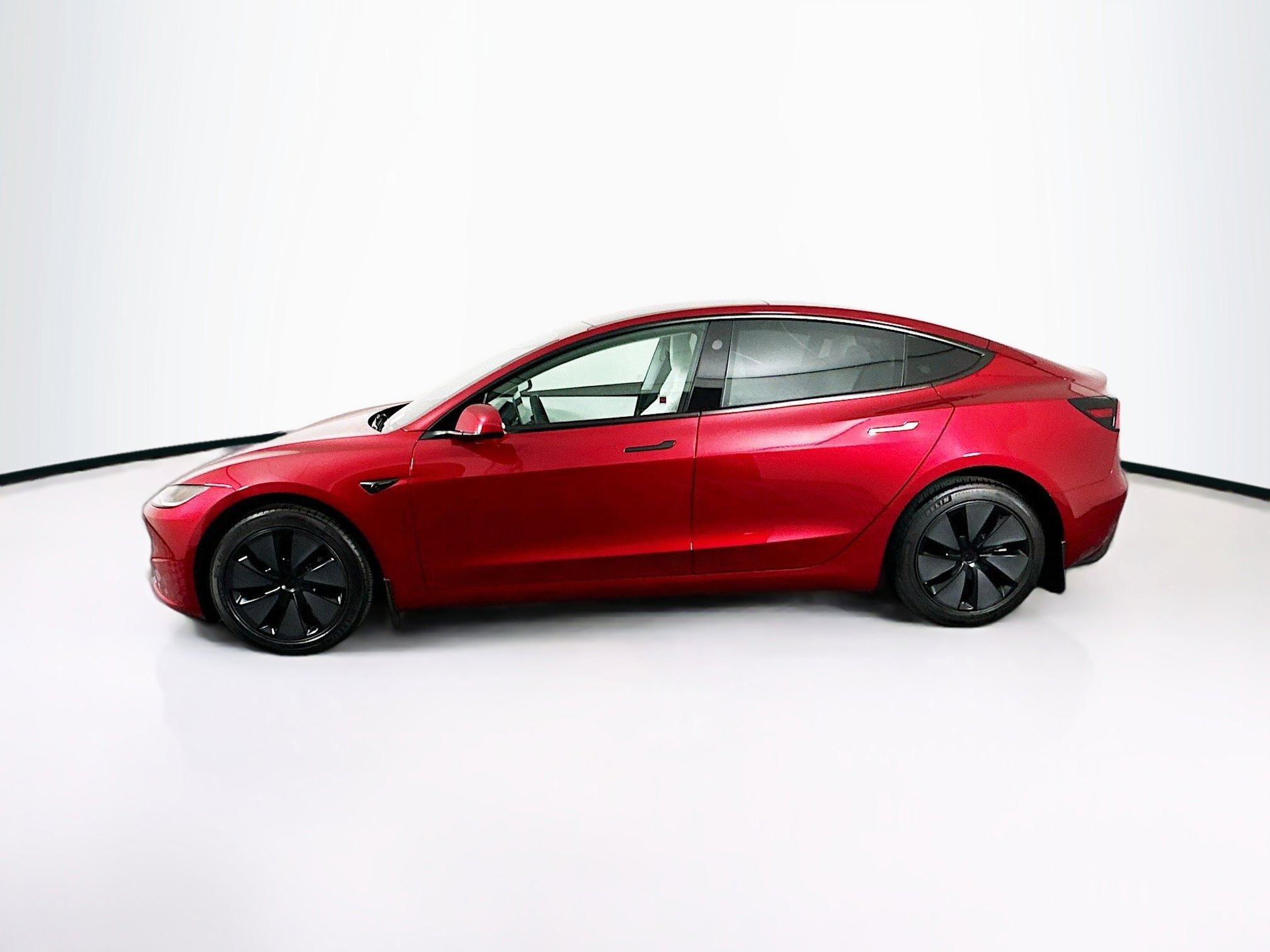 Used 2025 Tesla Model 3 Long Range image 4