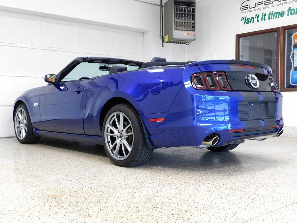 Used 2013 Ford Mustang GT Premium w/ Electronics Pkg RWD image 15