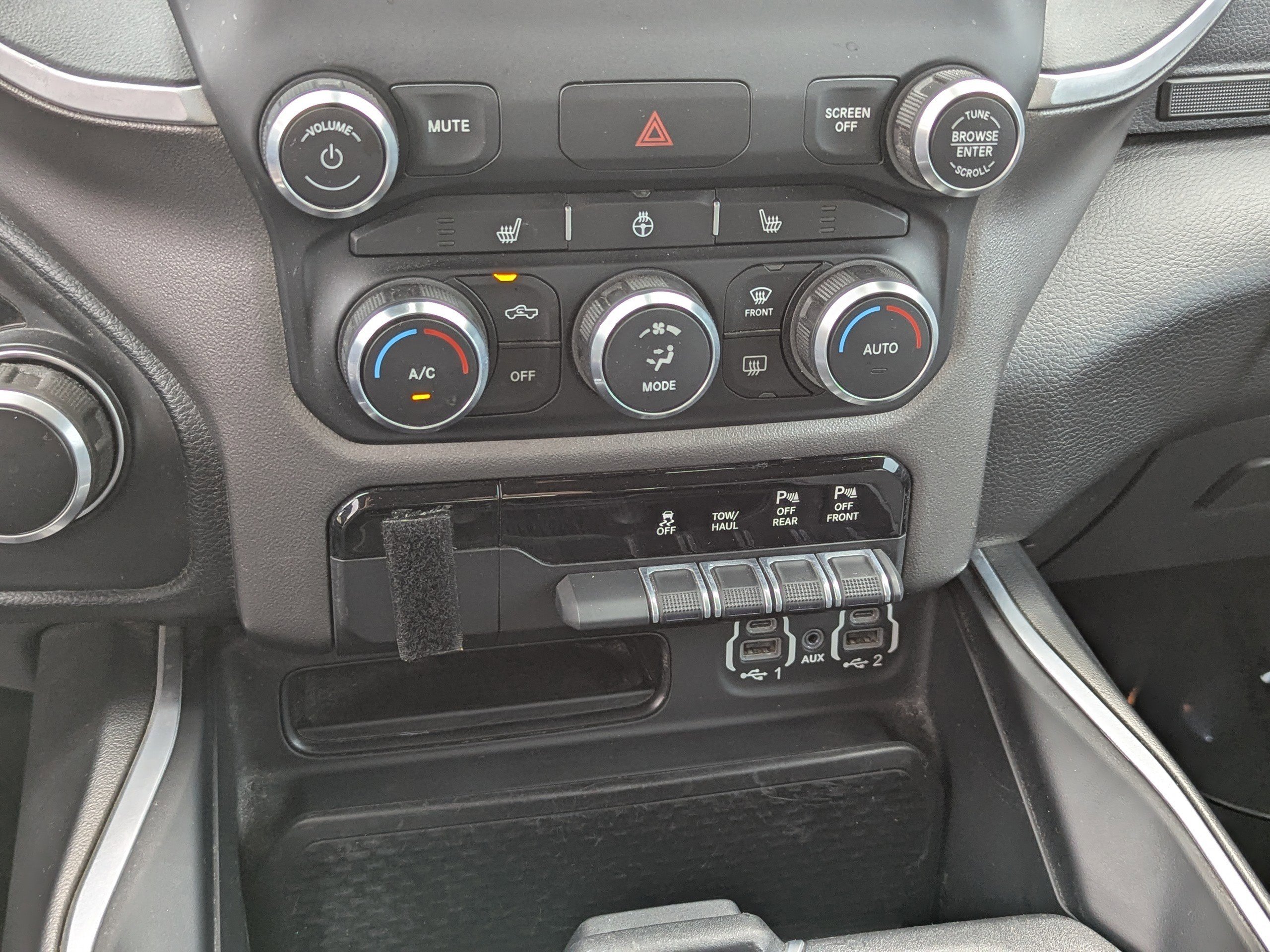 Used 2020 RAM 1500 Big Horn image 22