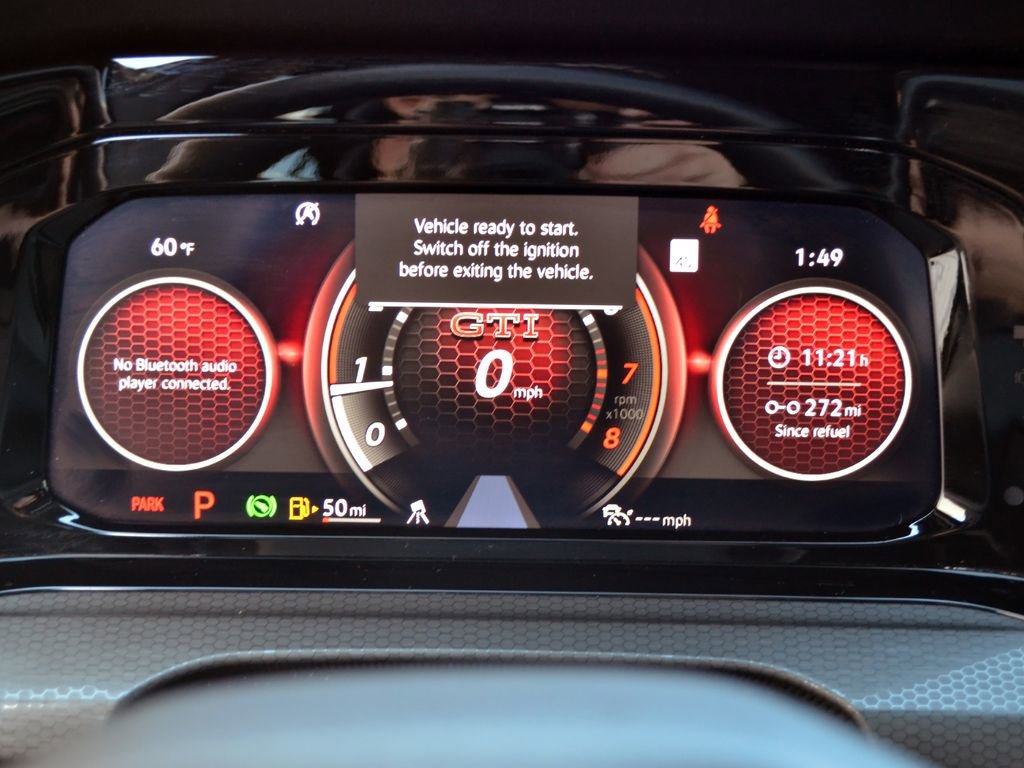 Used 2022 Volkswagen GTI SE FWD image 21