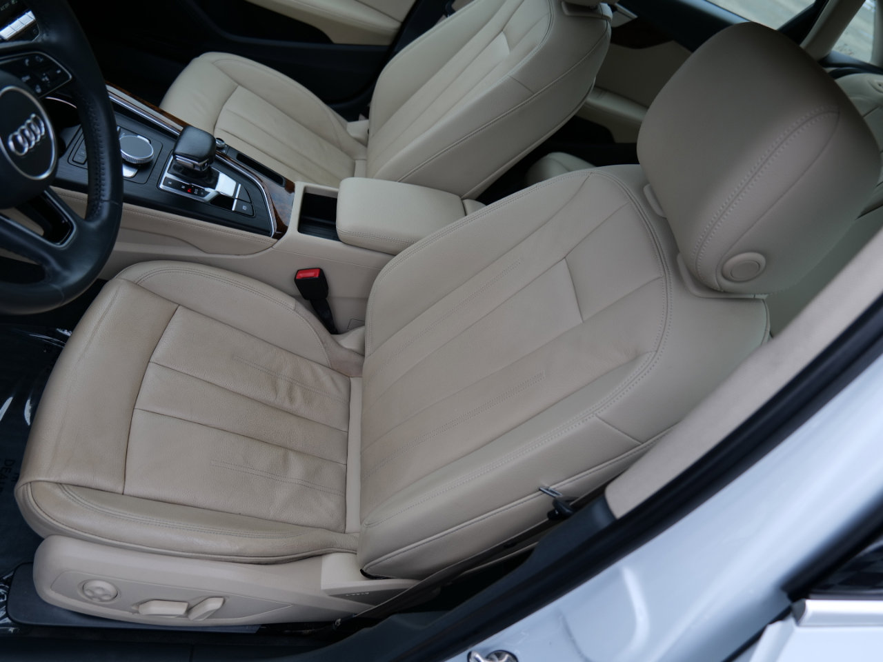 Used 2019 Audi A4 2.0T Premium Plus w/ Premium Plus Package image 14