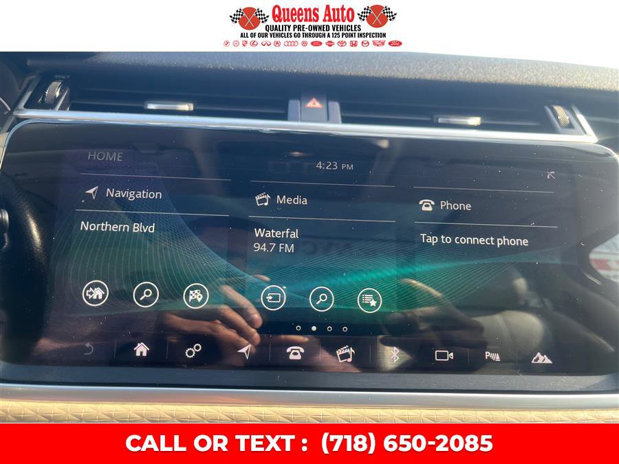 Used 2018 Land Rover Range Rover Velar S AWD/4WD image 14