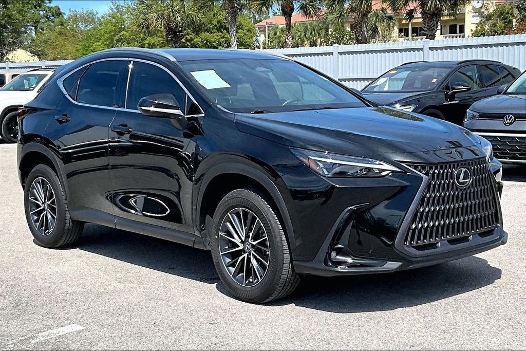 Used 2023 Lexus NX 250 FWD w/ Towing Package (2000 Lbs) image 2