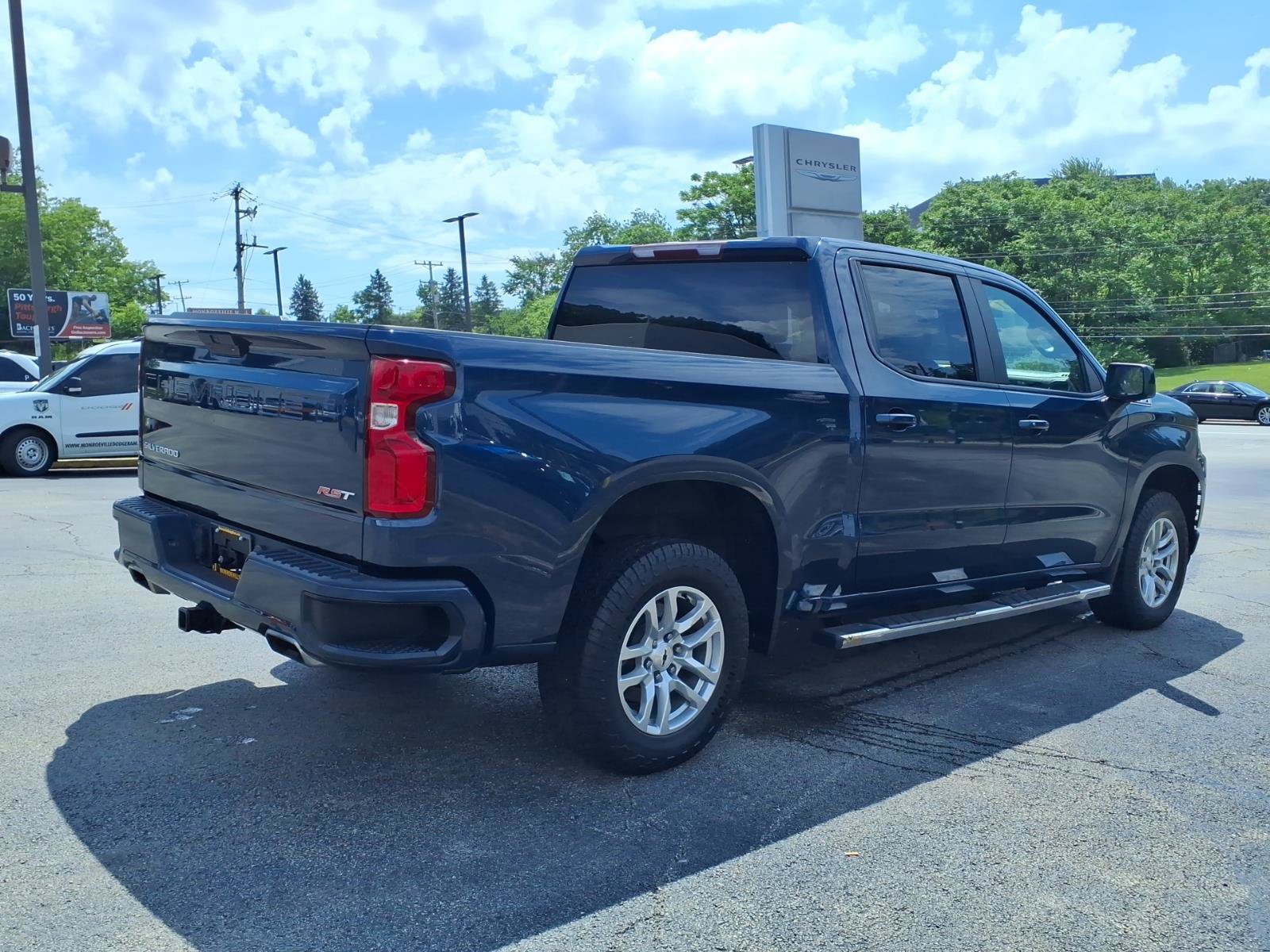 Used 2021 Chevrolet Silverado 1500 RST AWD/4WD image 4