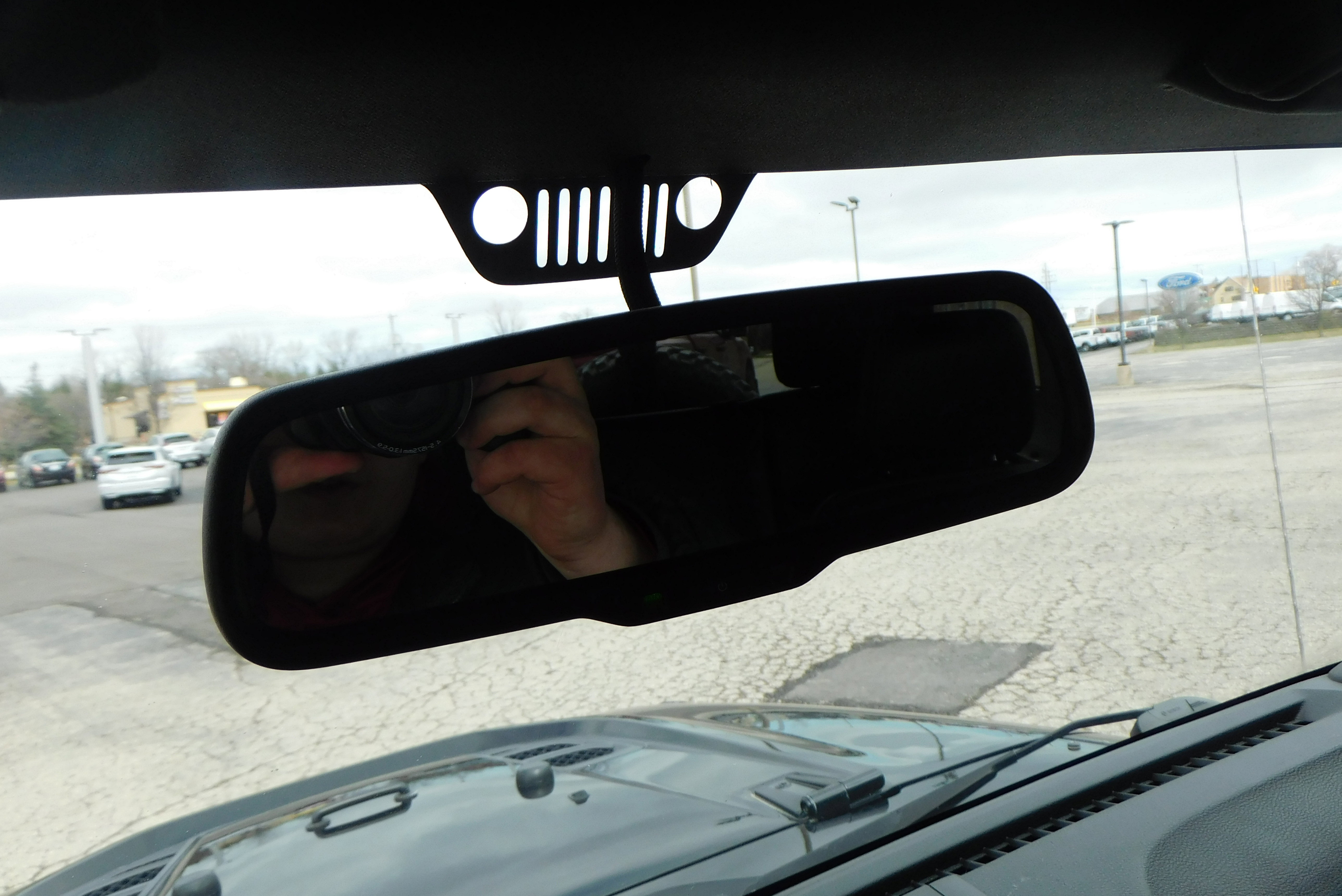 Used 2016 Jeep Wrangler Unlimited Rubicon image 27